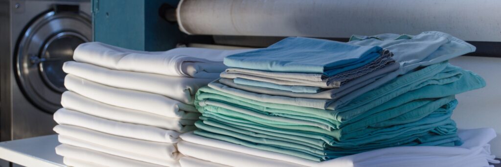 how to clean leather clothes
